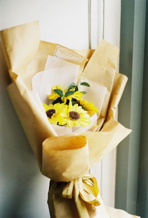 Native blooms box